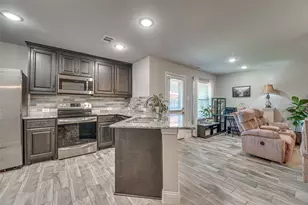 6810 Topaz Dr, Greenville, TX 75402 - Photo 2