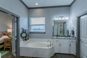 308 Wildflower, McGregor, TX 76657 - Photo 16
