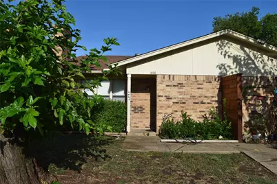 1806 Family Circle, Grand Prairie, TX 75051 - Photo 1