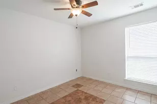 211 Vista Ridge Dr, Venus, TX 76084 - Photo 18