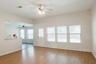 211 Vista Ridge Dr, Venus, TX 76084 - Photo 4