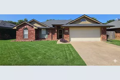 211 Vista Ridge Drive, Venus, TX 76084 - Photo 1