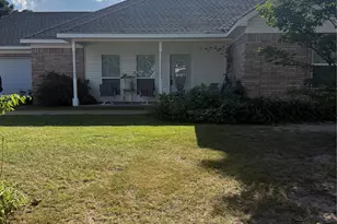 517 Wildewood Dr, Chandler, TX 75758 - Photo 1