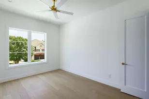 3719 W Beverly Dr, Dallas, TX 75209 - Photo 24