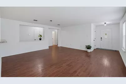 1612 Crown Point Drive, Little Elm, TX 75036 - Photo 10