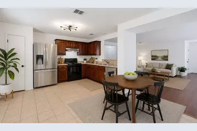 1612 Crown Point Drive, Little Elm, TX 75036 - Photo 2