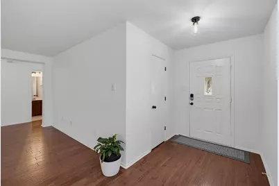 1612 Crown Point Drive, Little Elm, TX 75036 - Photo 4