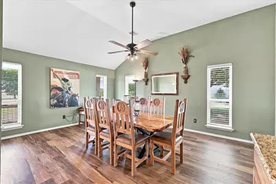 11555 Plainview Road, Krum, TX 76249 - Photo 6