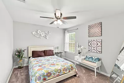 2020 Shane Avenue, Fort Worth, TX 76134 - Photo 18