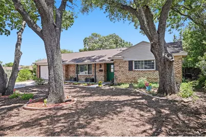 5629 Wharton Drive, Fort Worth, TX 76133 - Photo 1