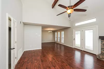 1107 Carrington Court, Irving, TX 75060 - Photo 6