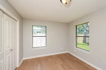 1107 Carrington Court, Irving, TX 75060 - Photo 12