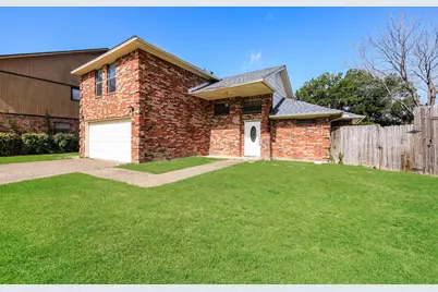 1107 Carrington Court, Irving, TX 75060 - Photo 2