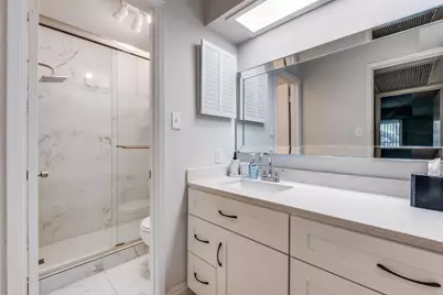 5214 Fleetwood Oaks Avenue #206, Dallas, TX 75235 - Photo 8