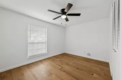 2029 Greenwood Road, Carrollton, TX 75006 - Photo 12