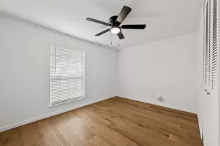 2029 Greenwood Rd, Carrollton, TX 75006 - Photo 12