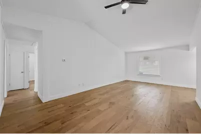 2029 Greenwood Road, Carrollton, TX 75006 - Photo 8