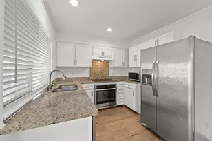 2029 Greenwood Rd, Carrollton, TX 75006 - Photo 4