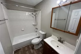 2223 Houston St, Grand Prairie, TX 75050 - Photo 6