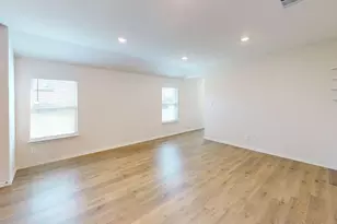 915 Presleigh Dr, Dallas, TX 75253 - Photo 6