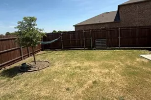 915 Presleigh Dr, Dallas, TX 75253 - Photo 22
