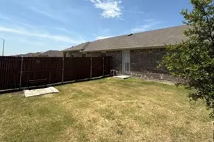 915 Presleigh Dr, Dallas, TX 75253 - Photo 20