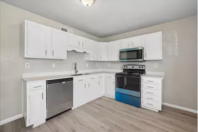 7303 Sorcey Road, Dallas, TX 75249 - Photo 10