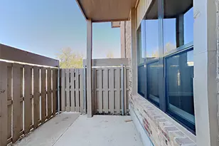 10738 Park Village Pl, Dallas, TX 75230 - Photo 10