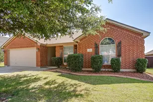 1134 Grove Ct, Burleson, TX 76028 - Photo 1