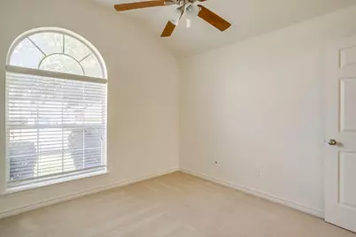 1134 Grove Court, Burleson, TX 76028 - Photo 26