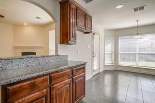 1134 Grove Ct, Burleson, TX 76028 - Photo 16