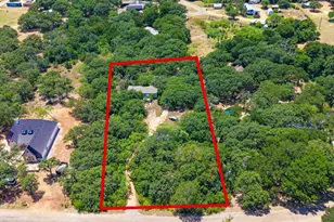 5613 Thousand Oaks Dr, Joshua, TX 76058 - Photo 1