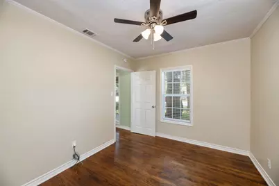 8823 San Benito Way, Dallas, TX 75218 - Photo 20