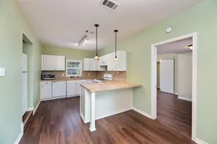 8823 San Benito Way, Dallas, TX 75218 - Photo 10