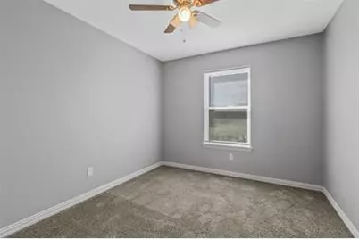 529-531 E Ball Street #531, Tom Bean, TX 75489 - Photo 8