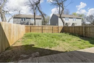 529-531 E Ball Street #531, Tom Bean, TX 75489 - Photo 16