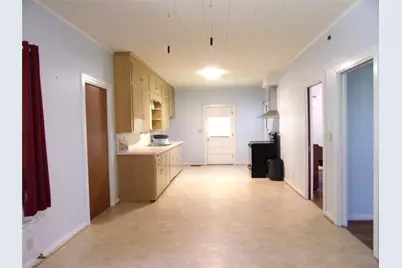 105 W Pecan Street, San Saba, TX 76877 - Photo 14