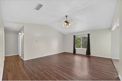 2026 Wedgewood Lane, Carrollton, TX 75006 - Photo 4