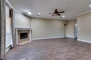 7704 Chandler Ct, North Richland Hills, TX 76182 - Photo 6