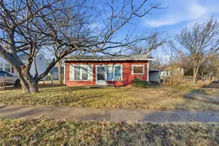 309 S Ostrom Ave, Eastland, TX 76448 - Photo 2