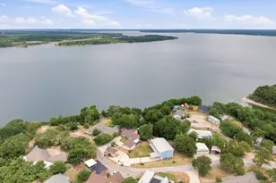 262 Mohon Dr, Whitney, TX 76692 - Photo 12