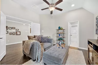 904 Royal Minister Boulevard, Lewisville, TX 75056 - Photo 24