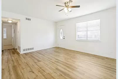 103 Southmanor Court, Sanger, TX 76266 - Photo 6