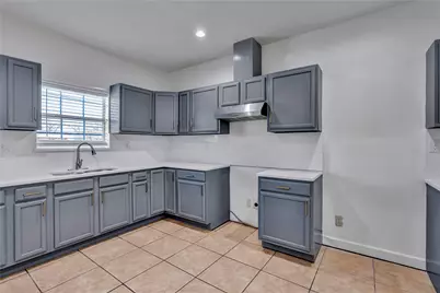 3022 Loving Avenue, Fort Worth, TX 76106 - Photo 12