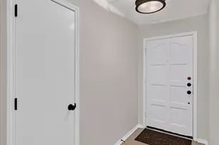 3520 Willowbrook Dr, Fort Worth, TX 76133 - Photo 4