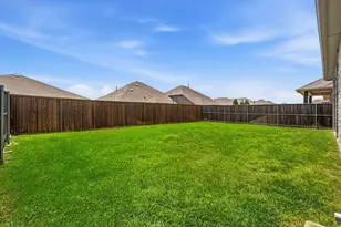 1916 Outpost Creek Ln, Aubrey, TX 76227 - Photo 38