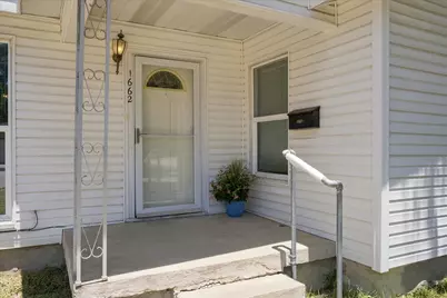 1662 Birch Street, Grand Prairie, TX 75050 - Photo 4