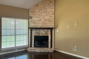 1403 Hickory Dr, Pilot Point, TX 76258 - Photo 8