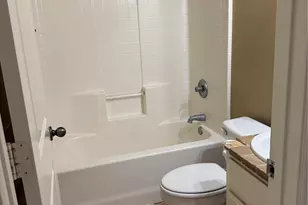 1403 Hickory Dr, Pilot Point, TX 76258 - Photo 22