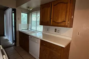 7318 Ridgewick Dr, Dallas, TX 75217 - Photo 10